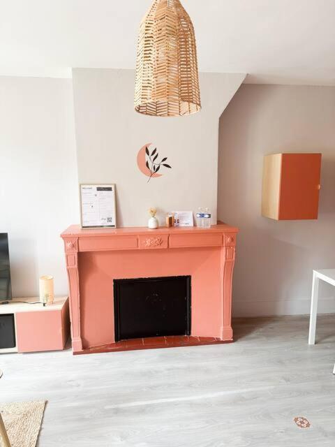Food And Chill - Deux Appartements Hypercentre - 1 Theme Cinema - By Primo C0Nciergerie Tournus Exterior foto
